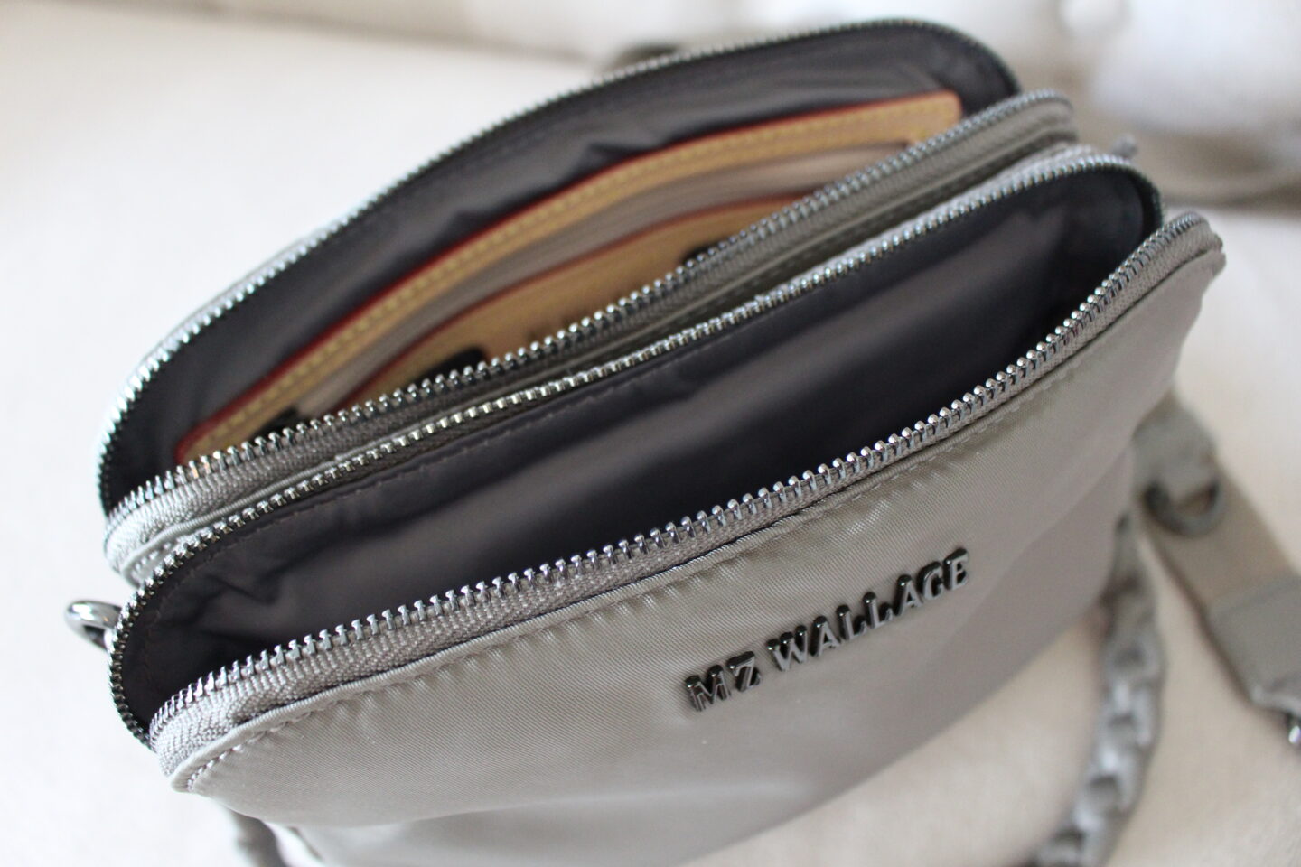 MZ WALLACE, Shoulder Bag Review & Packing Video!